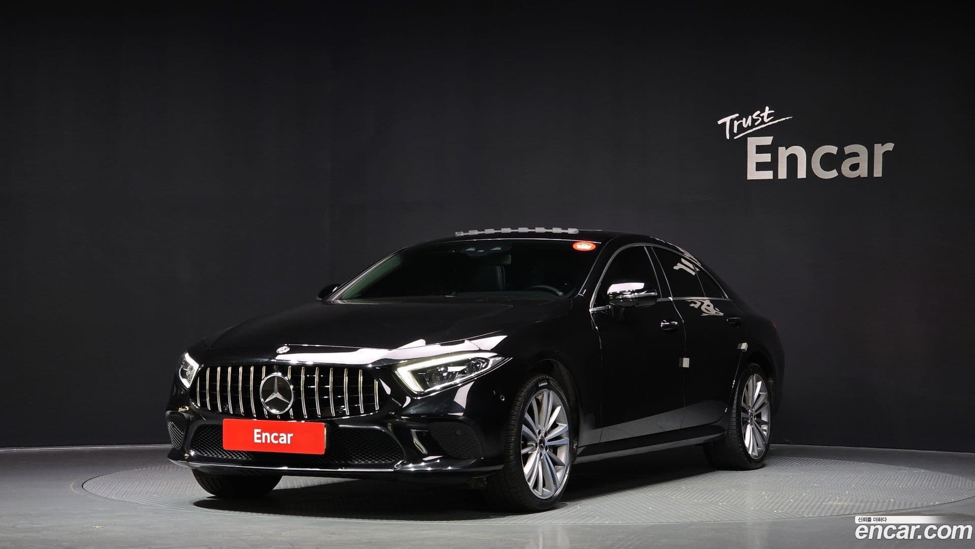 Main__Slider__Photo:CLS-Class Mercedes-Benz 2018.11-0