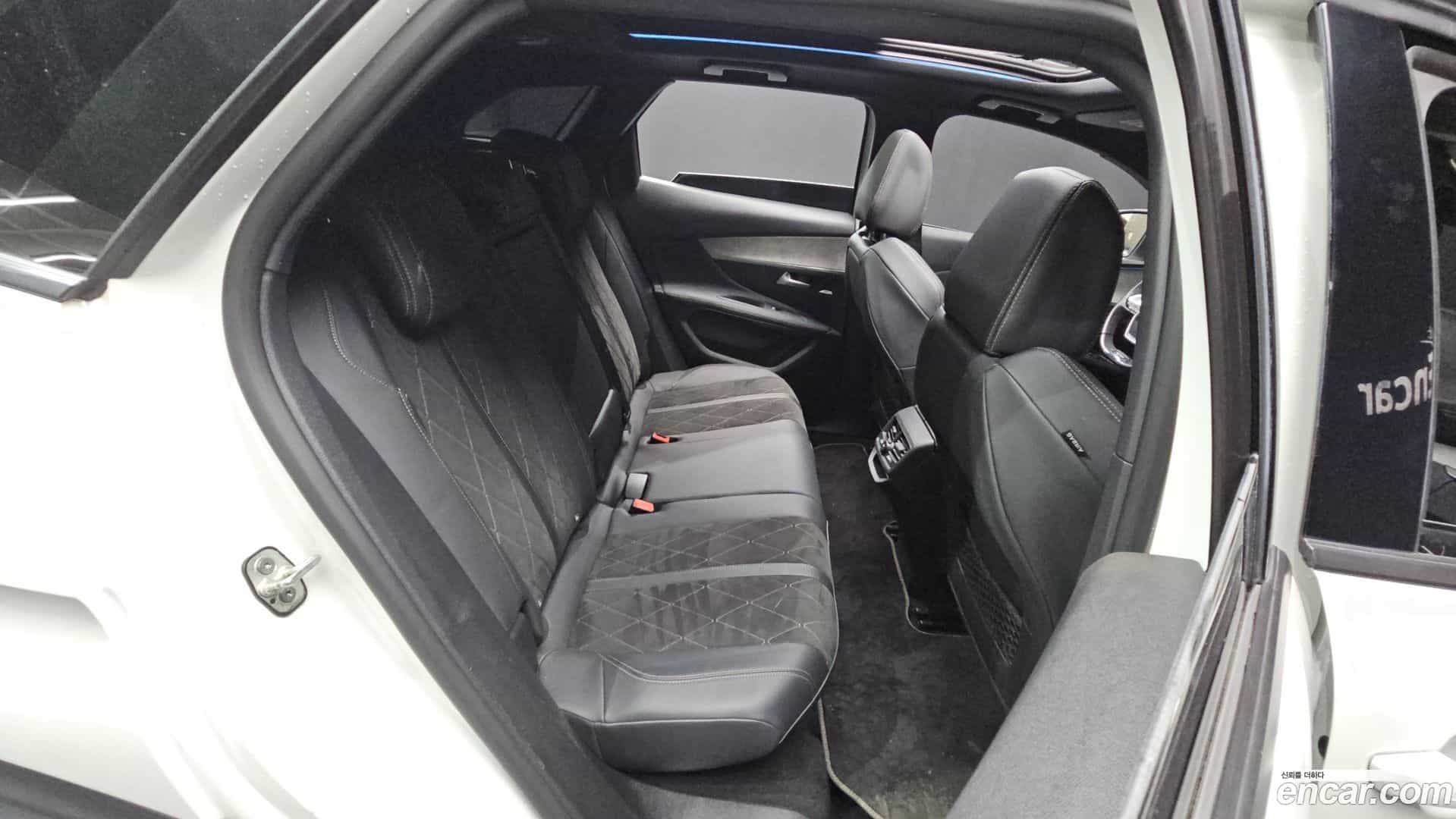 3008 Peugeot 2019.11-OPTION-017