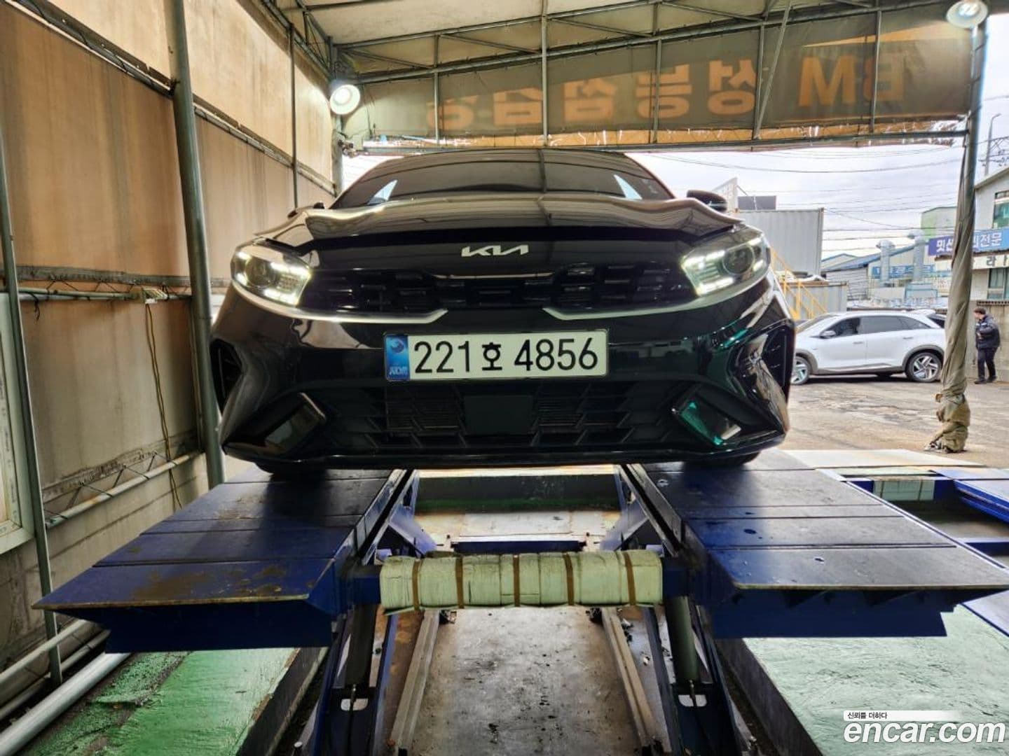 Main__Slider__Photo:K3 Kia 2024.1-0