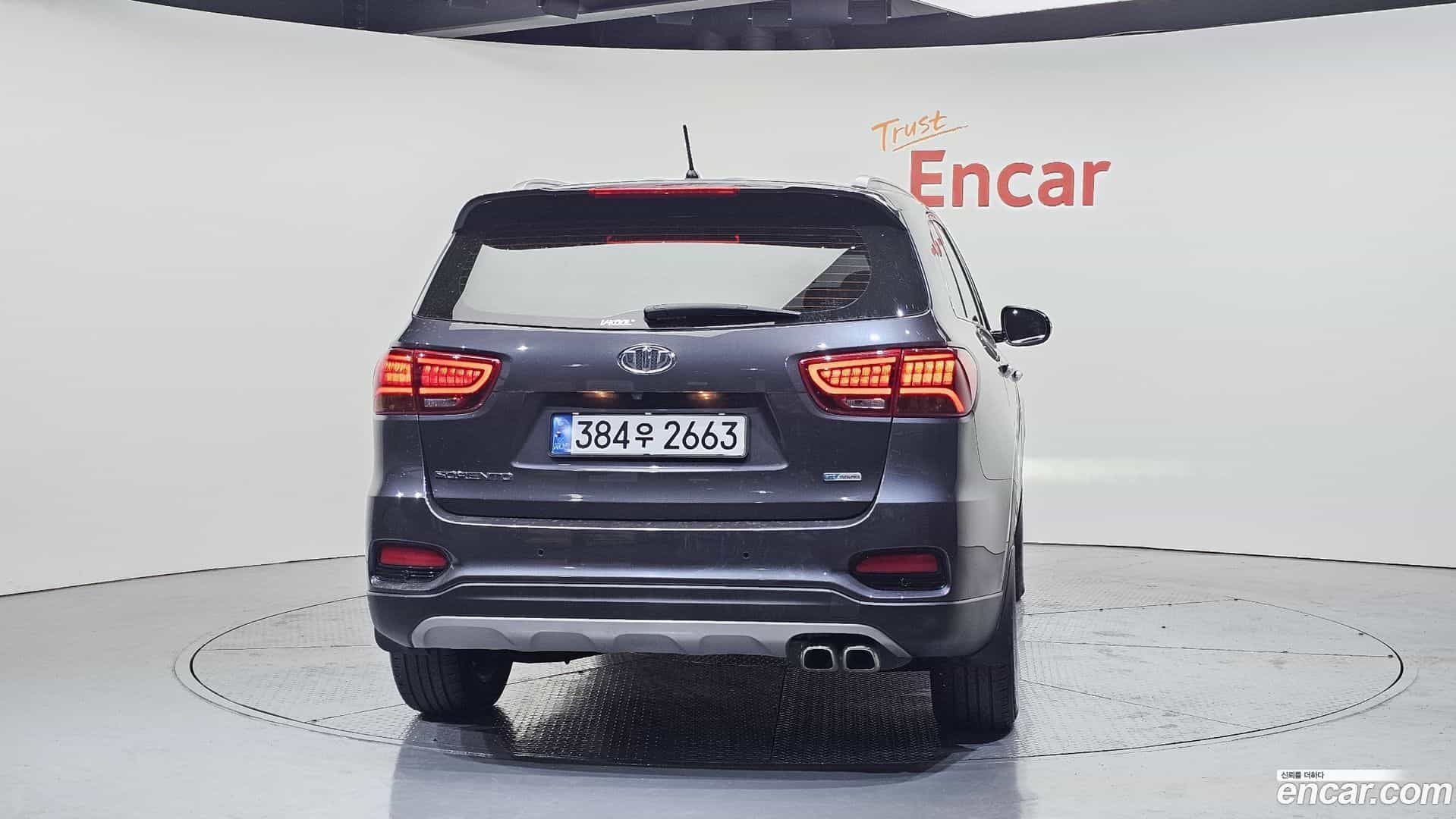 Sorento Kia 2018.2-OUTER-004