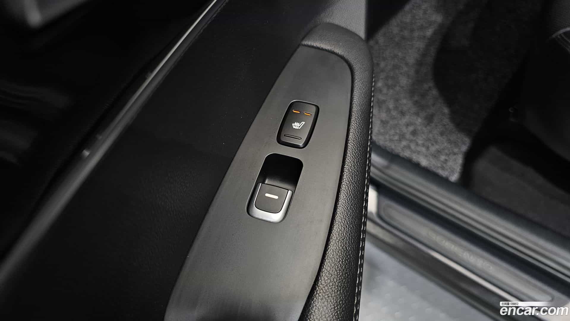 Sorento Kia 2018.2-OPTION-023