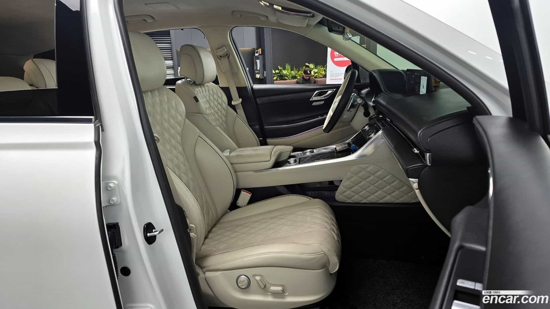 GV80 Genesis 2022.10-INNER-010