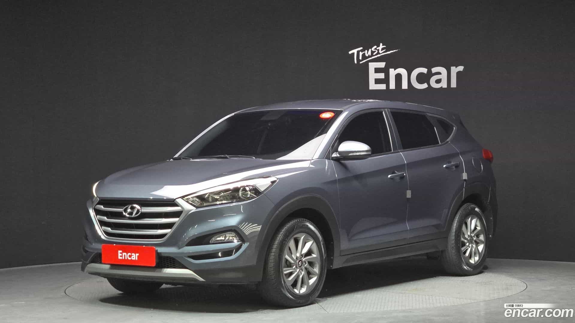 Tucson Hyundai 2017.3-OUTER-001