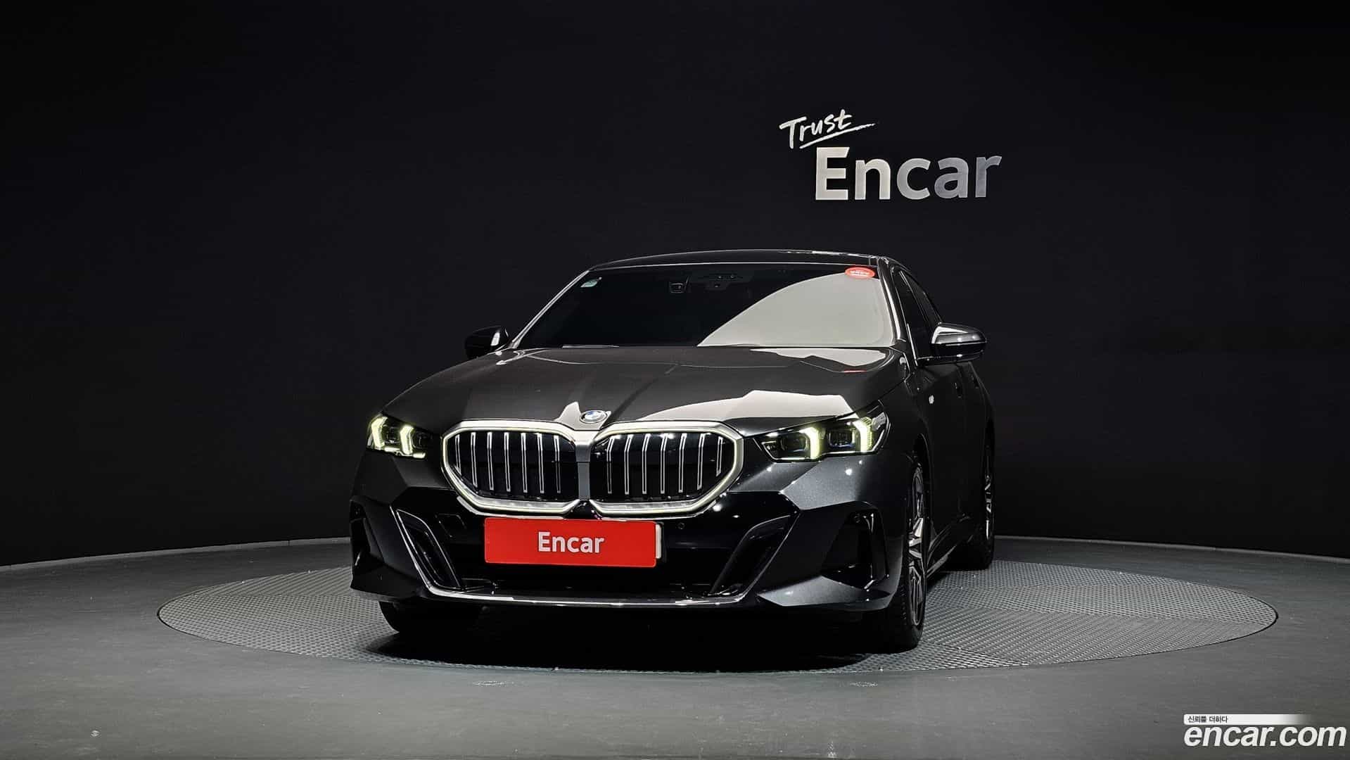 5-Series BMW 2024.6-OUTER-003