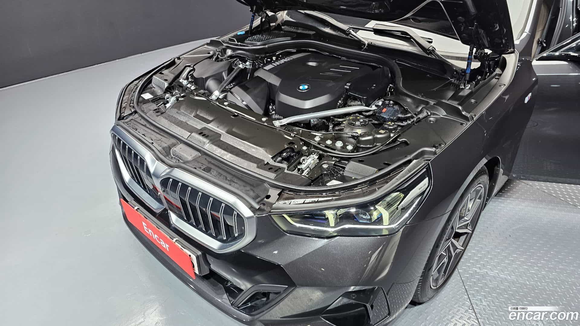 5-Series BMW 2024.6-INNER-006