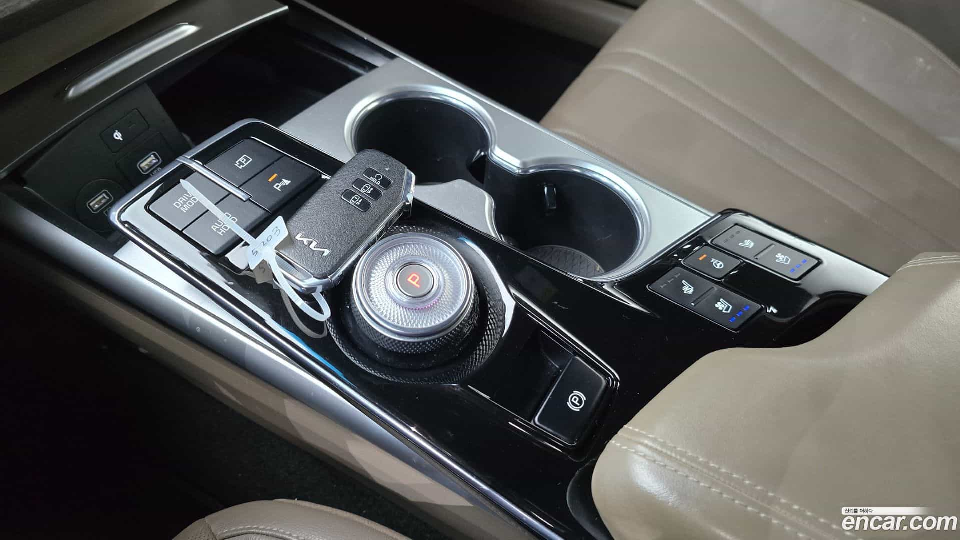 K8 Kia 2022.0-INNER-009
