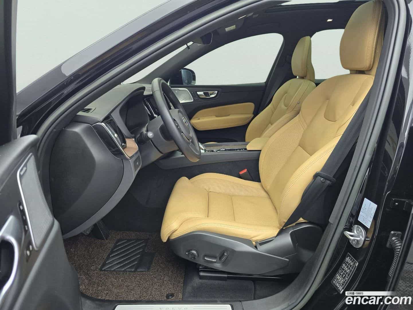 XC60 Volvo 2023.3-INNER-010