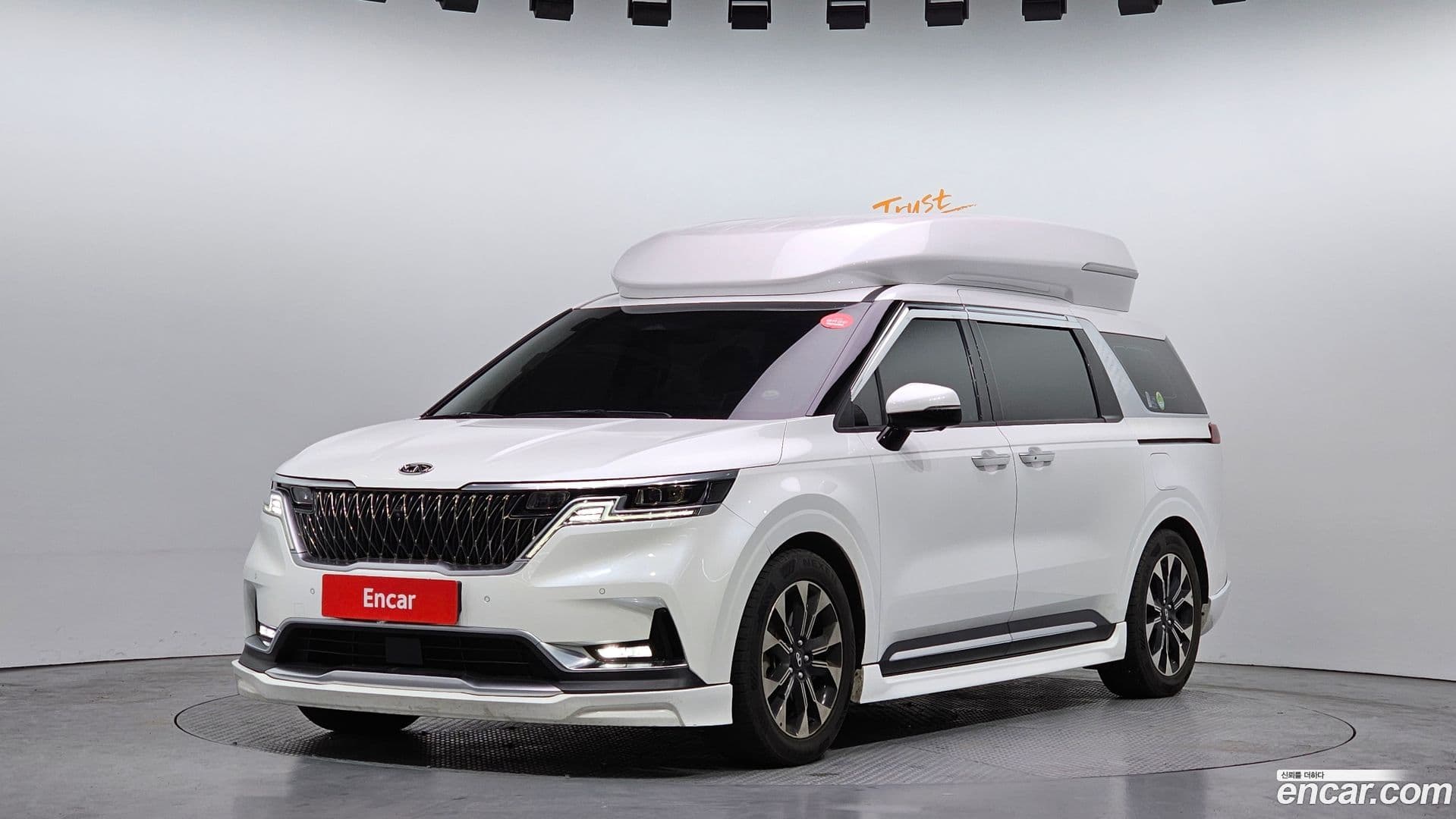 Main__Slider__Photo:Canival Kia 2021.2-0