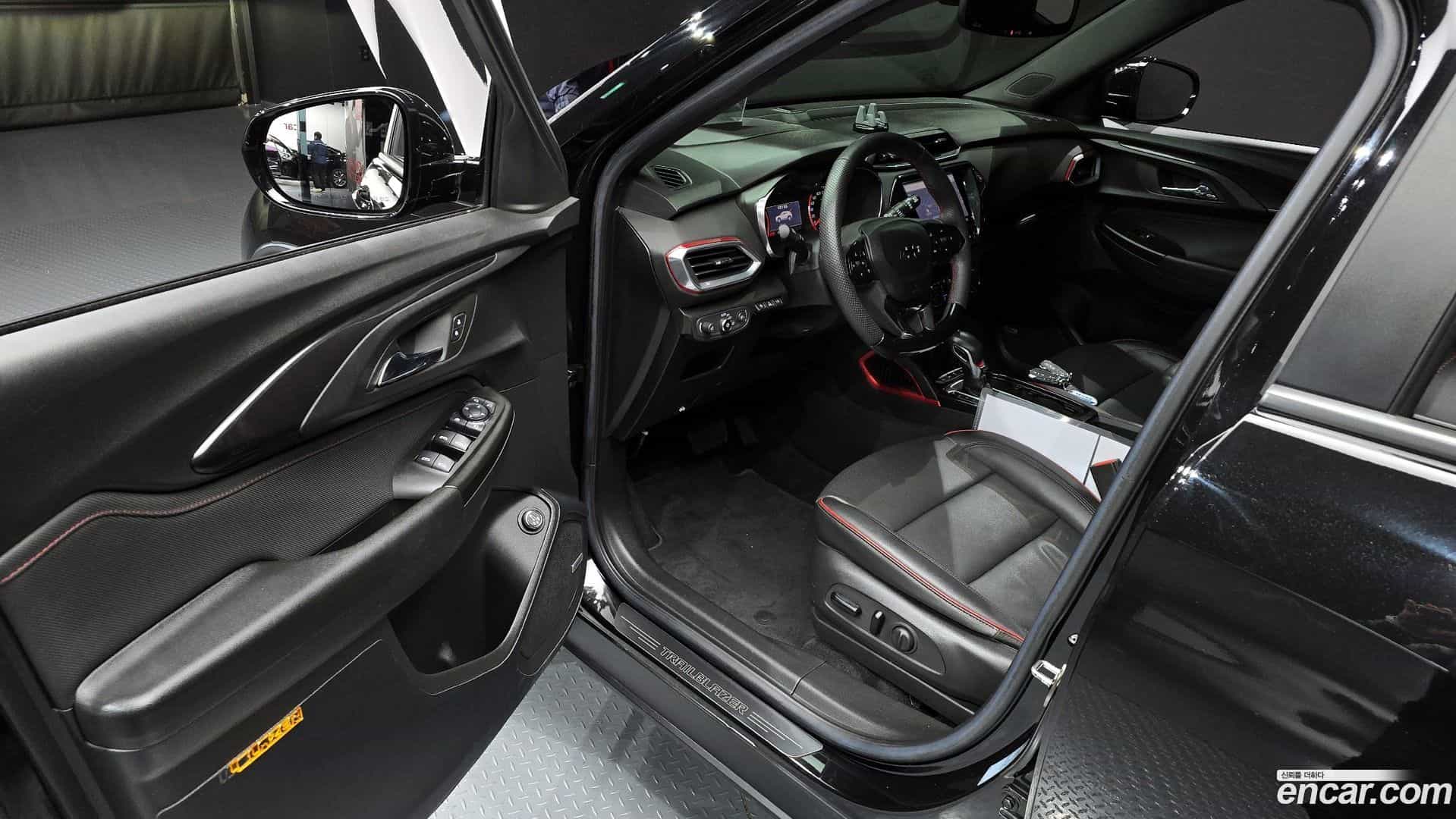 Trailblazer Chevrolet 2022.8-INNER-010