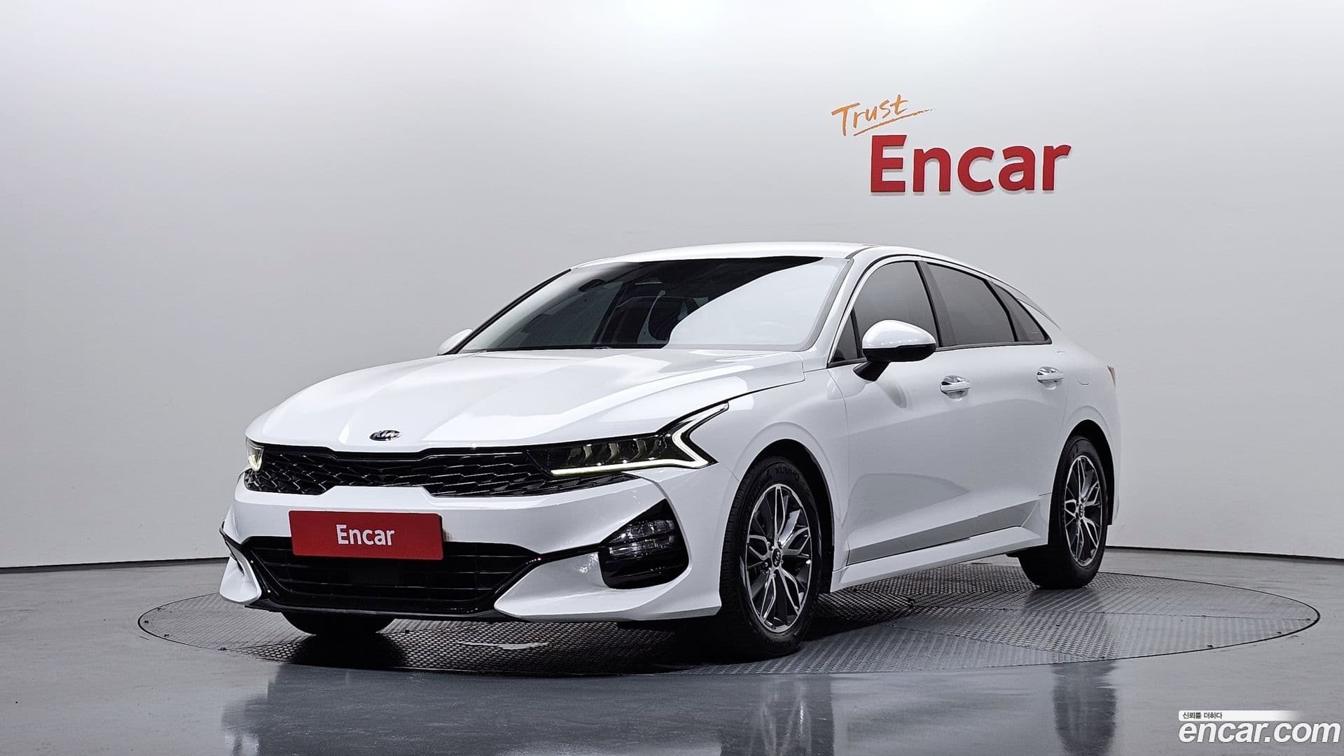 Main__Slider__Photo:K5 Kia 2020.0-0