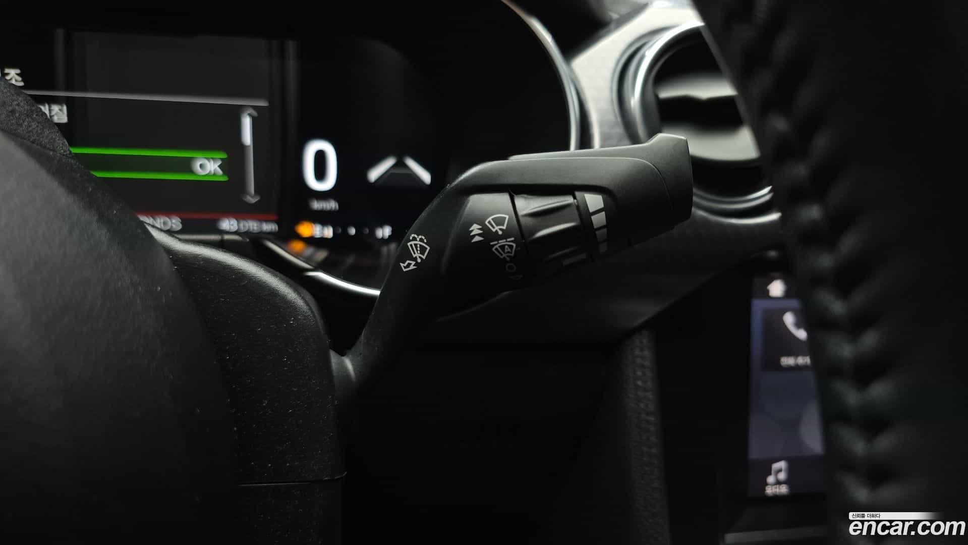 Mustang Ford 2019.9-OPTION-022