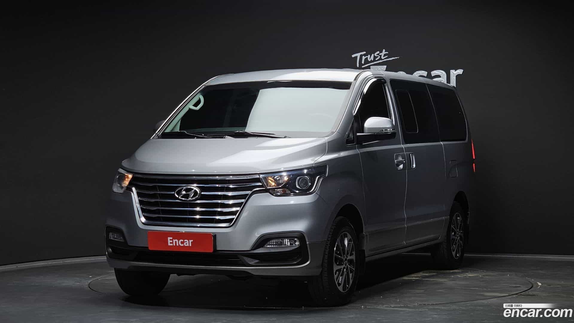 Starex Hyundai 2018.2-OUTER-001