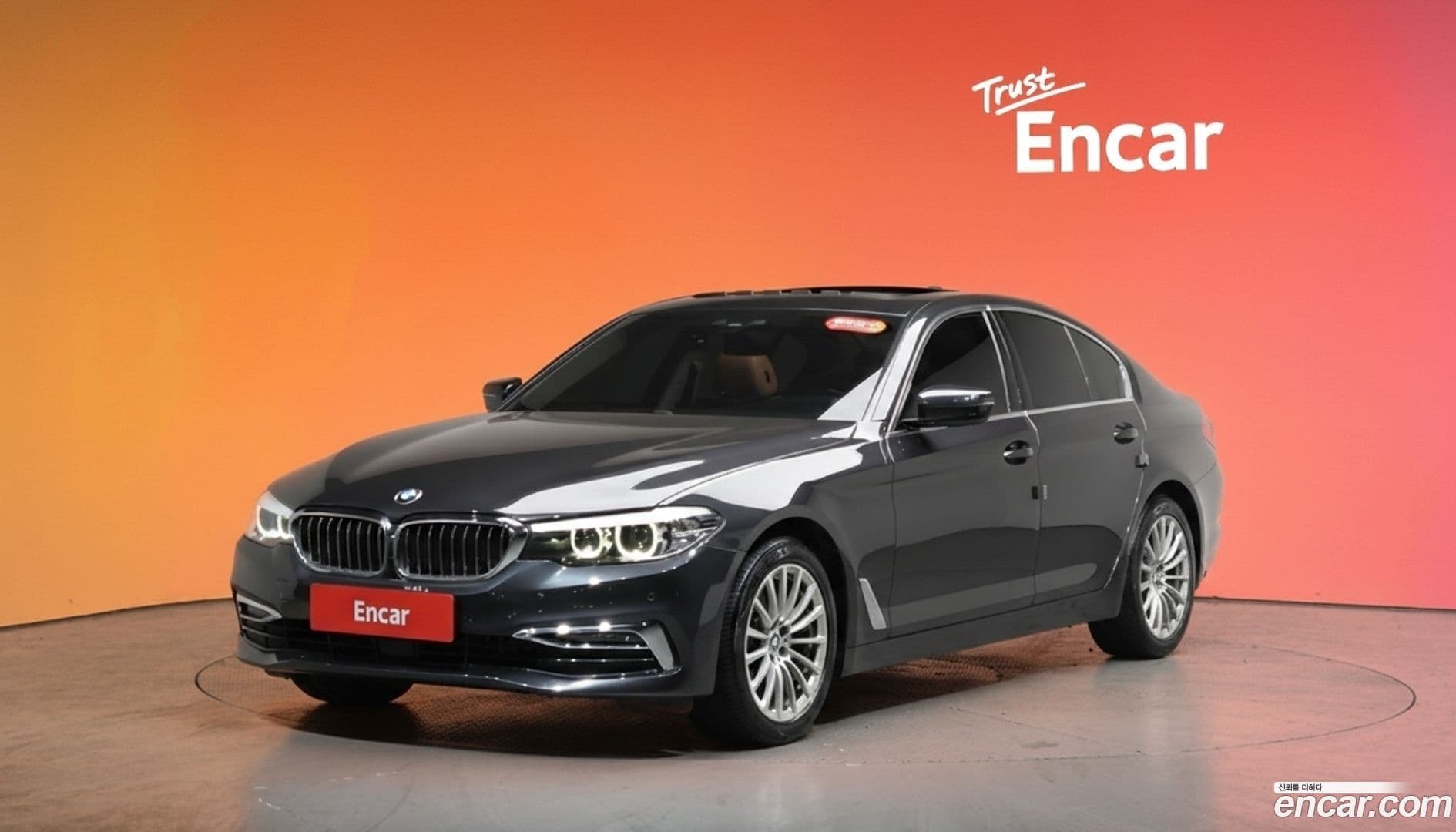 Main__Slider__Photo:5-Series BMW 2019.7-0