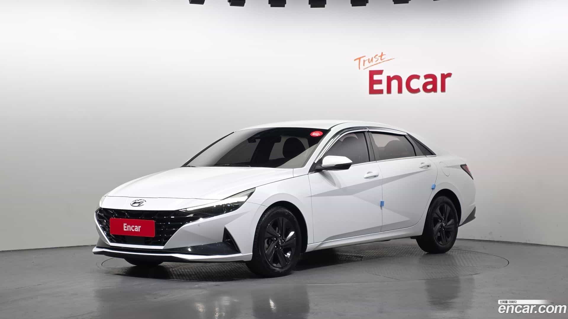 AVANTE Hyundai 2021.1-OUTER-001