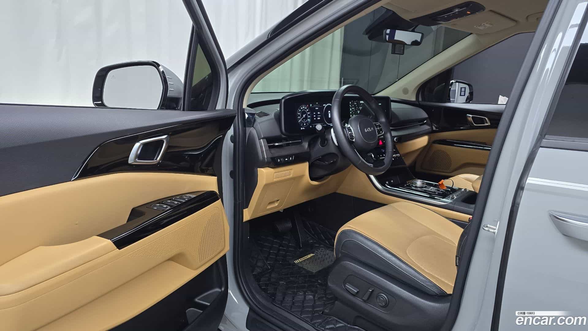 Canival Kia 2023.9-INNER-010
