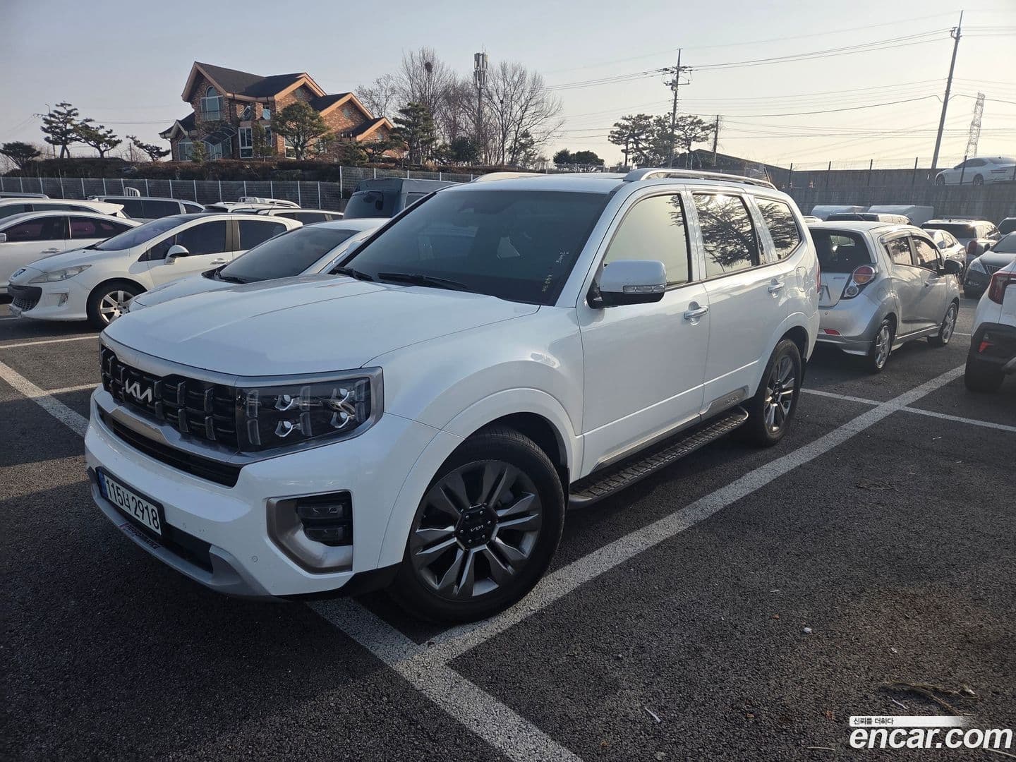 Main__Slider__Photo:Mohave Kia 2022.3-0