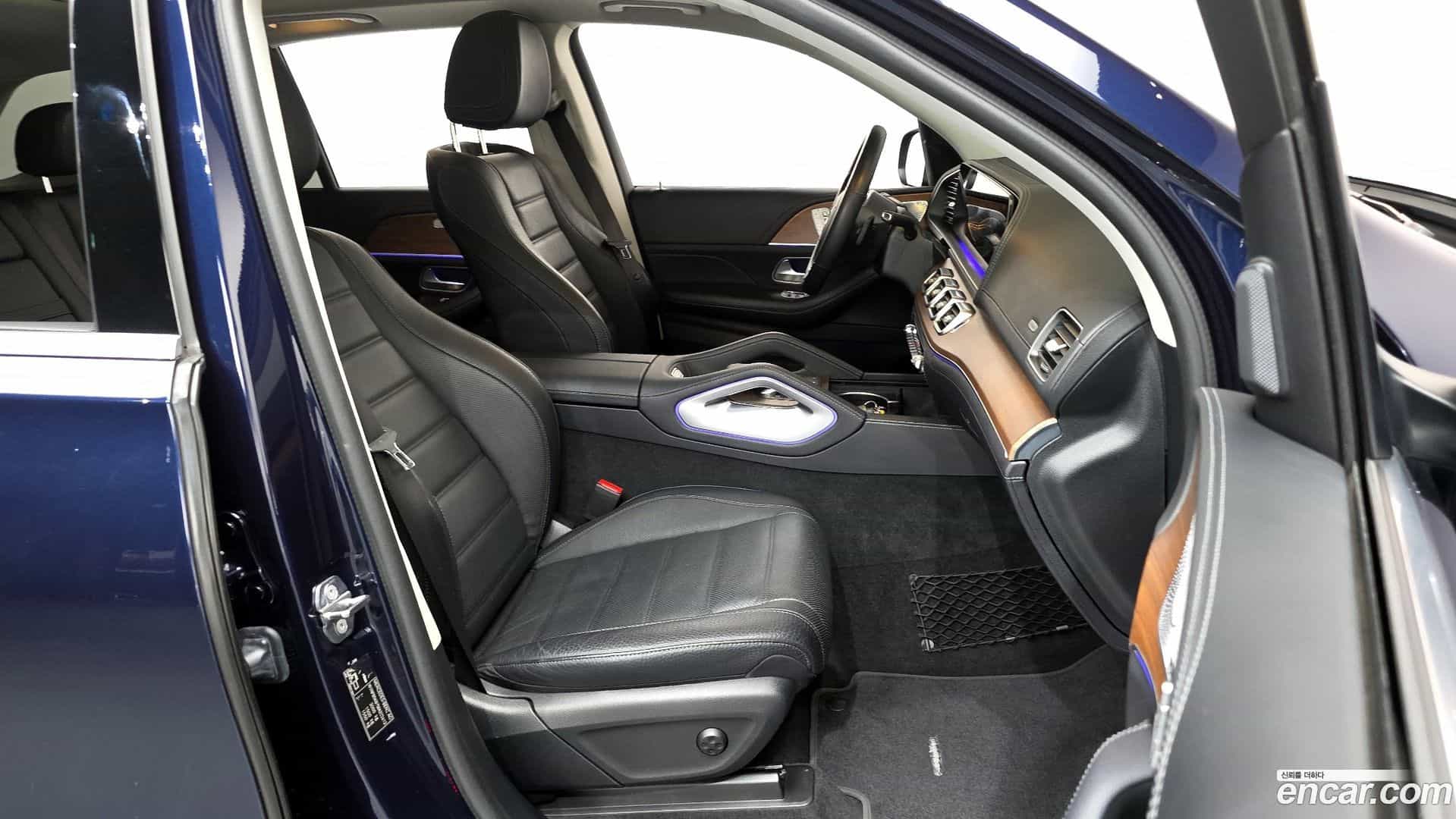 GLE-Class Mercedes-Benz 2021.3-OPTION-015