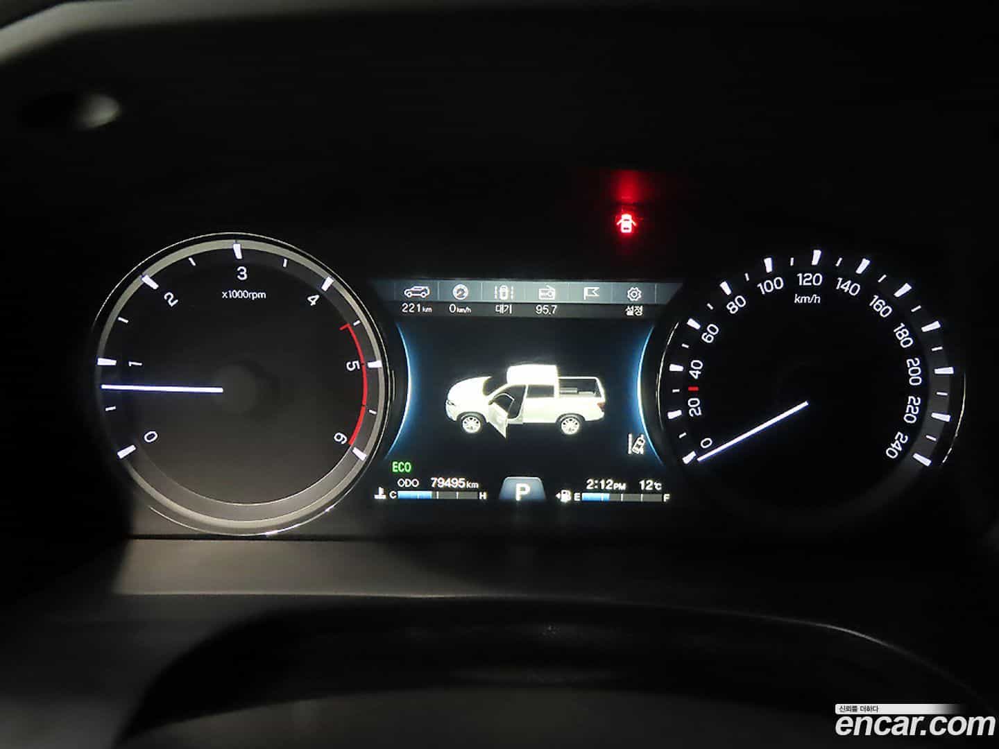 Rexton KG Mobility 2019.1-INNER-008