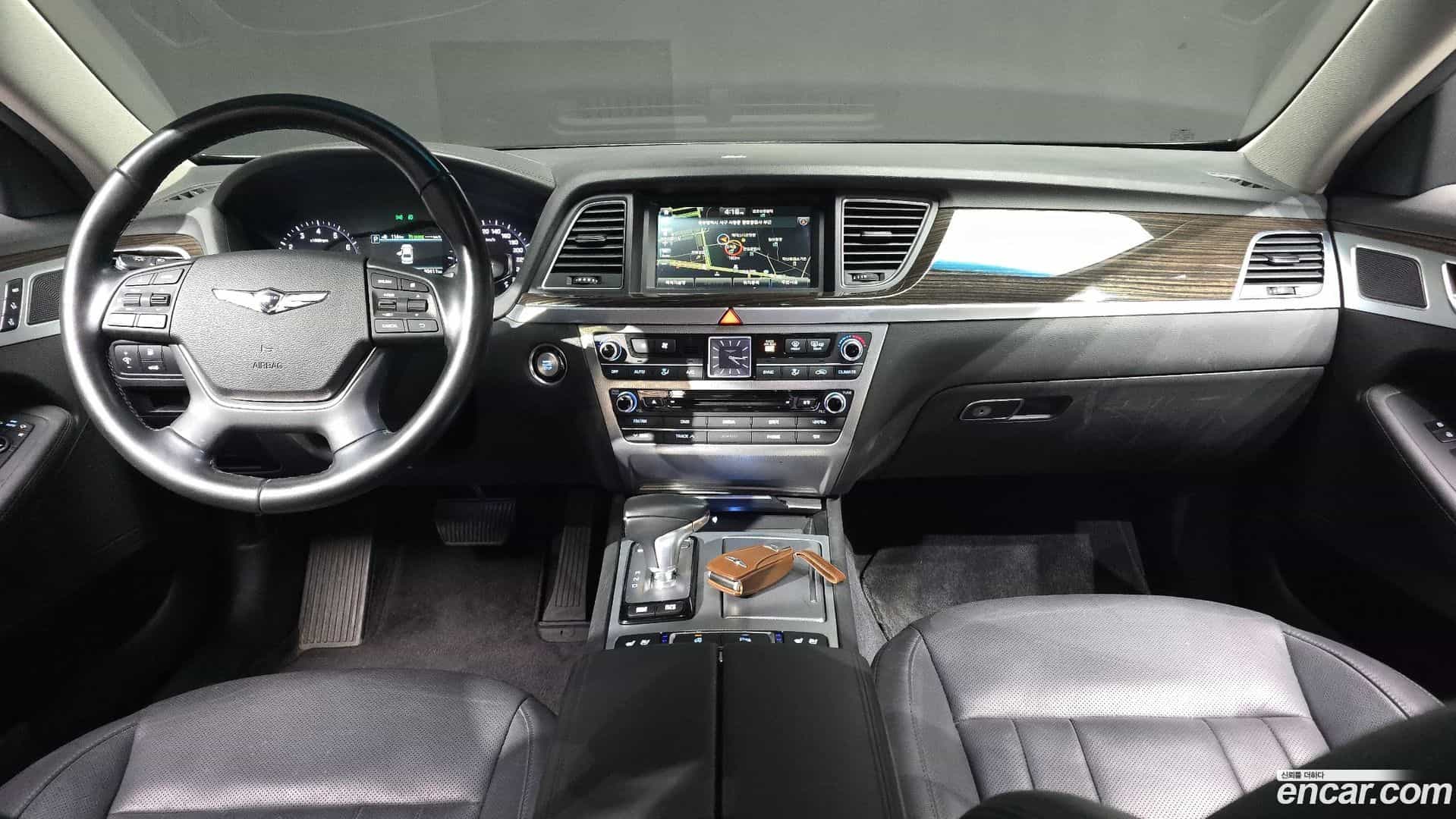 G80 Genesis 2017.2-INNER-007