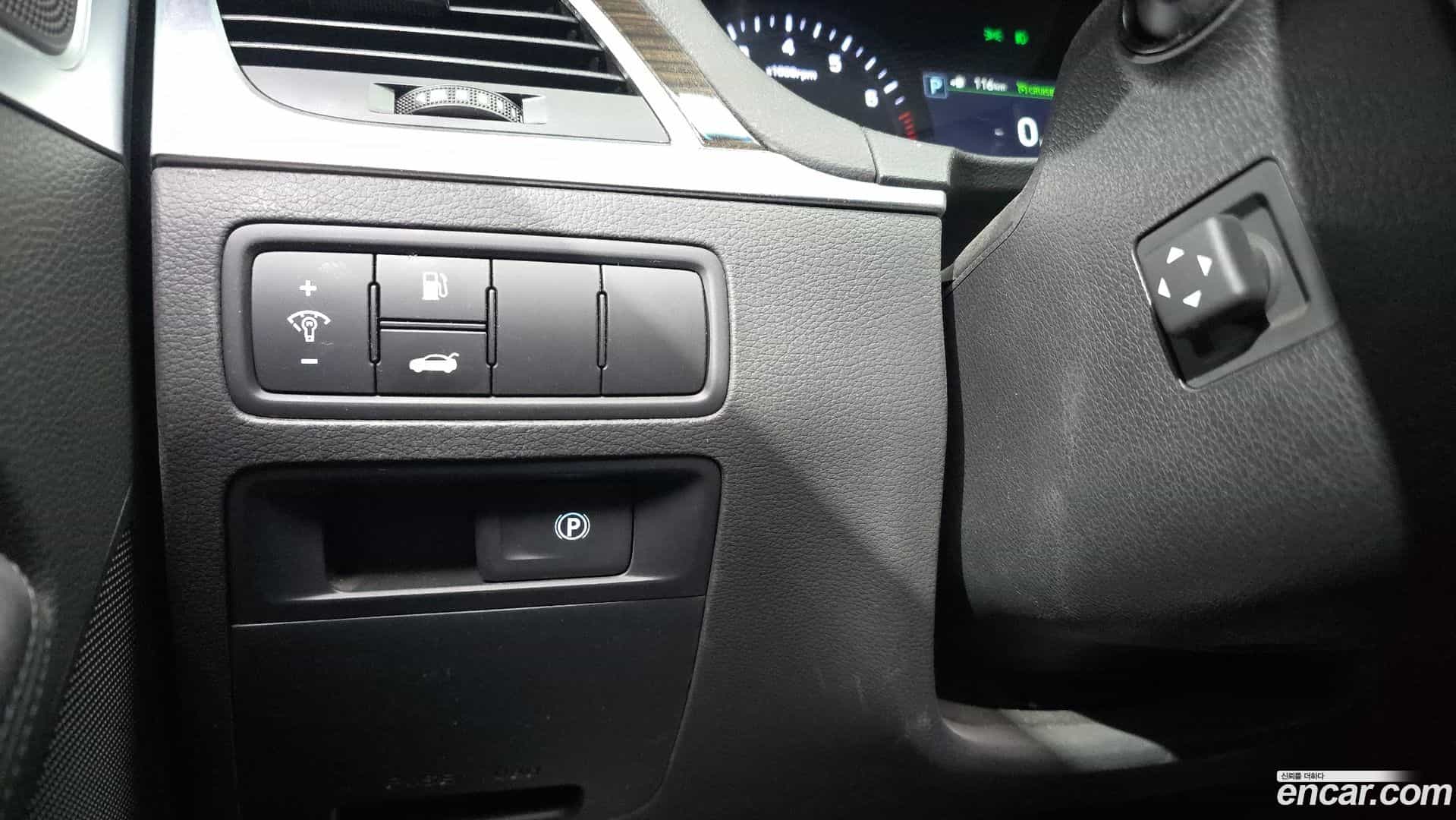 G80 Genesis 2017.2-OPTION-020