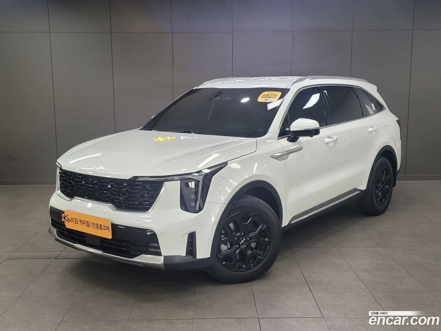 Main__Slider__Photo:Sorento Kia 2023.8-0