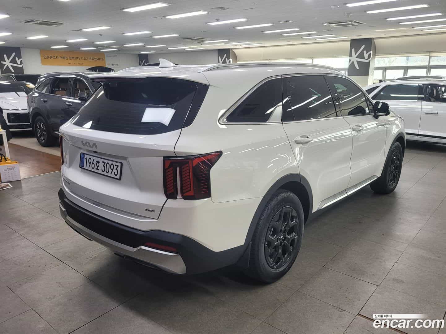 Sorento Kia 2023.8-OUTER-002