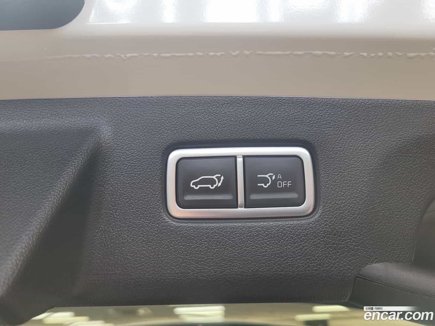 Sorento Kia 2023.8-OPTION-019