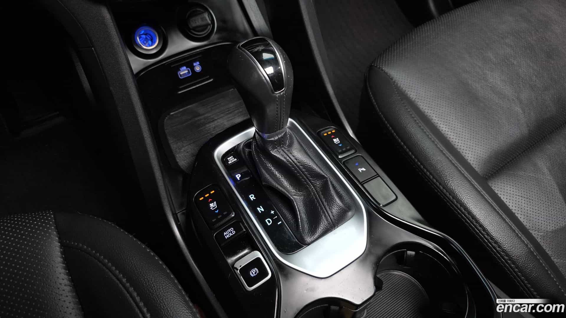 Santafe Hyundai 2017.3-INNER-009