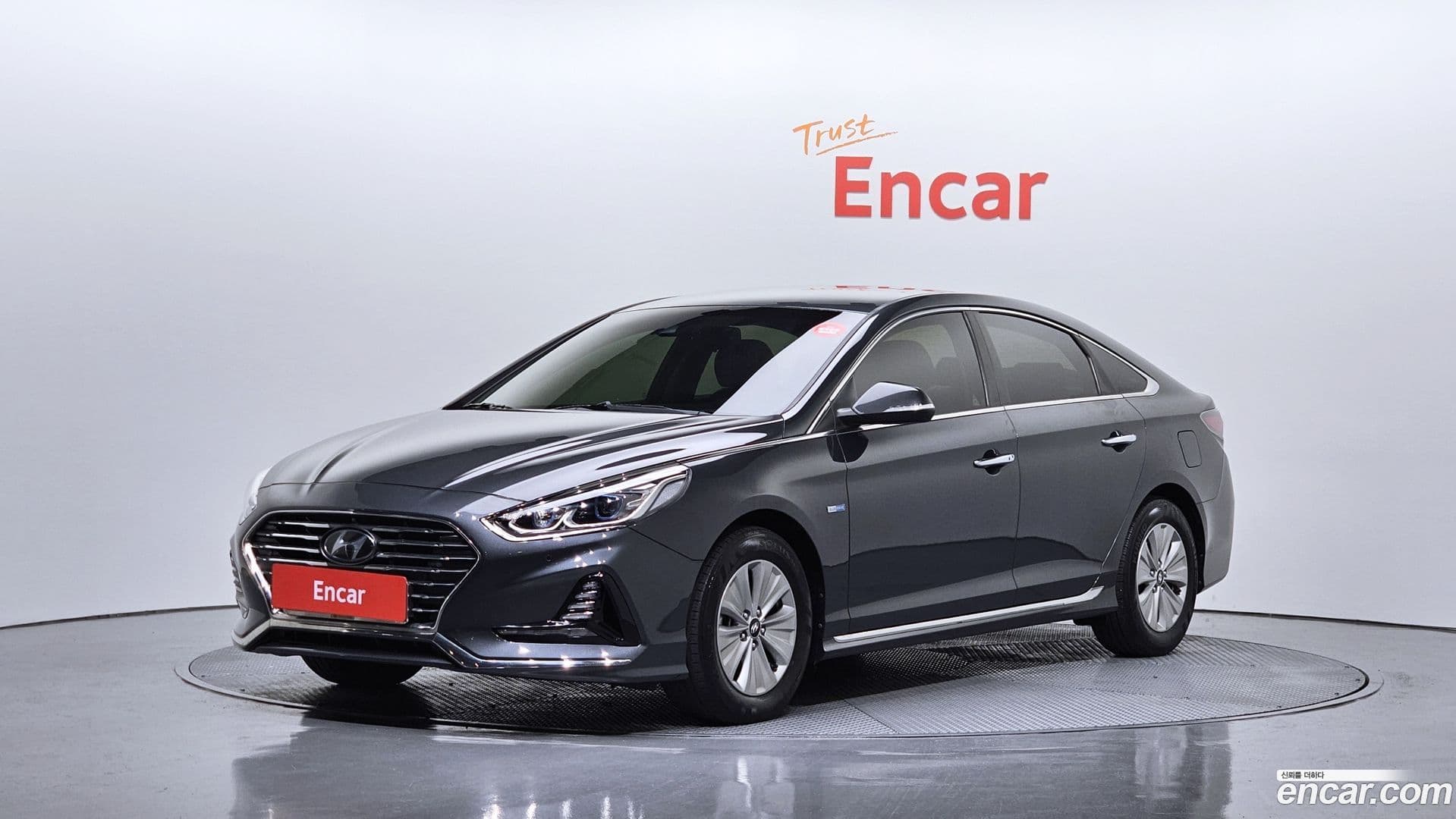 Main__Slider__Photo:Sonata Hyundai 2017.5-0