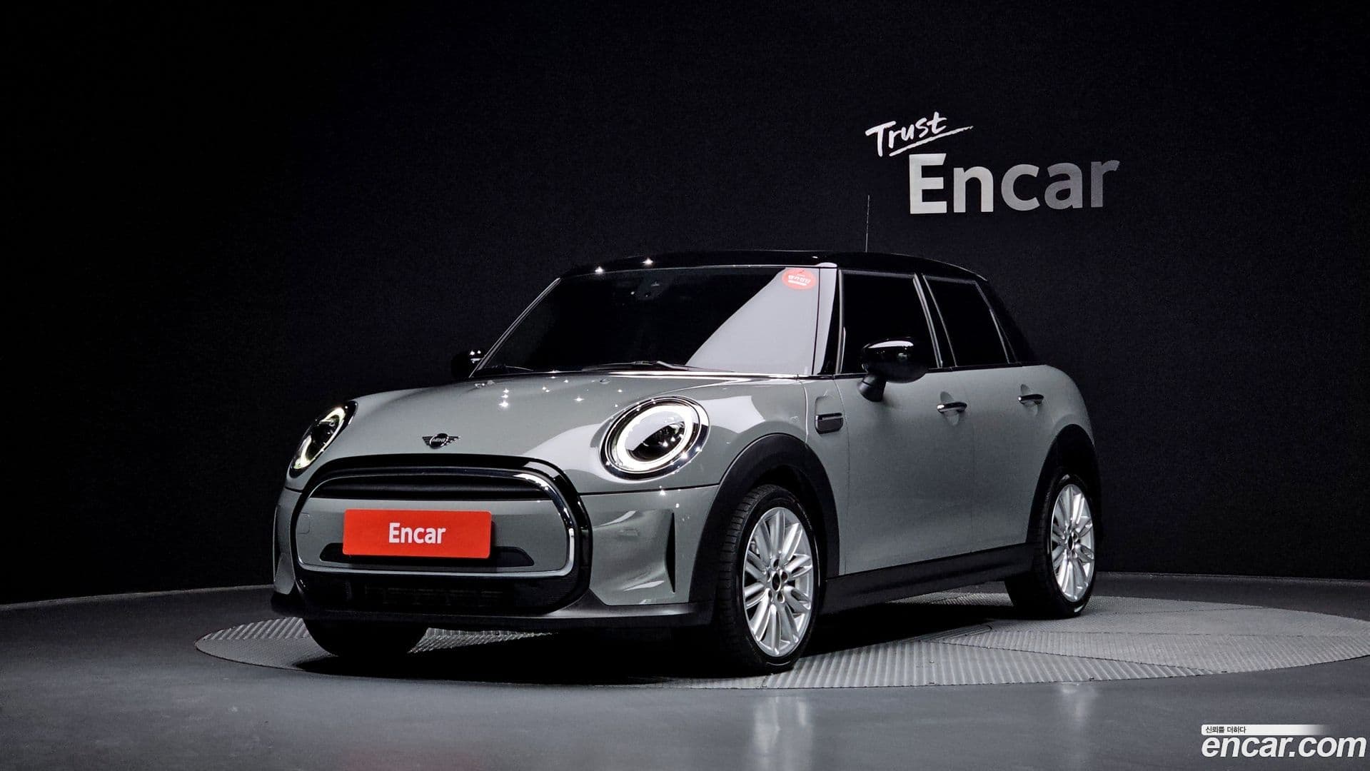 Main__Slider__Photo:Cooper Mini 2022.2-0