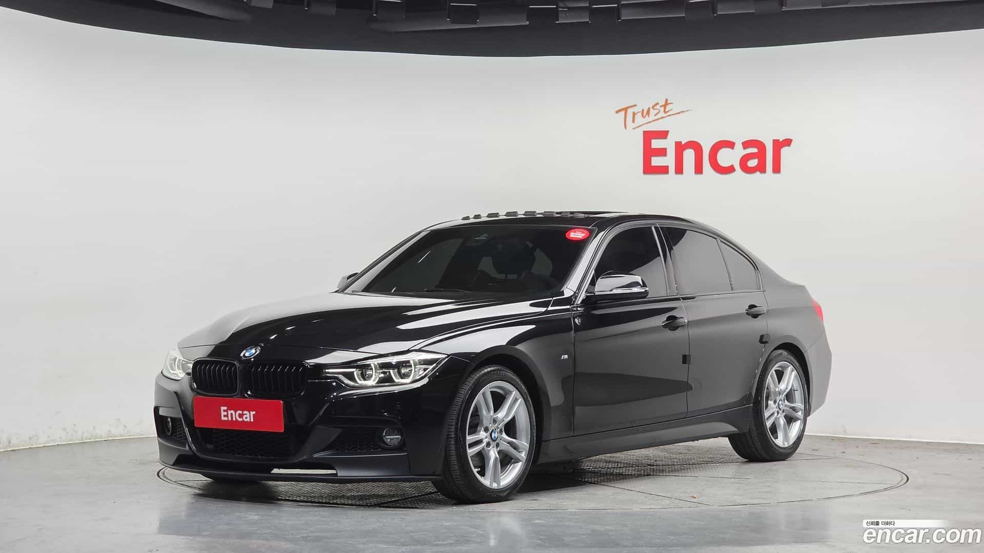 3-Series BMW 2018.0-OUTER-001
