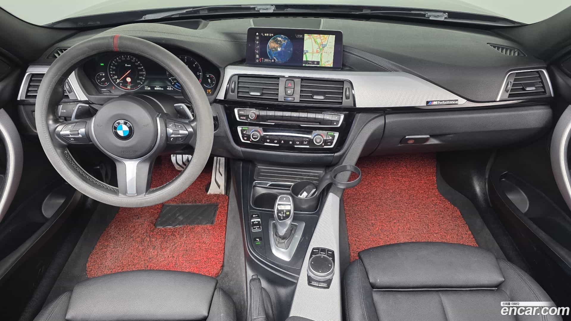 3-Series BMW 2018.0-INNER-007