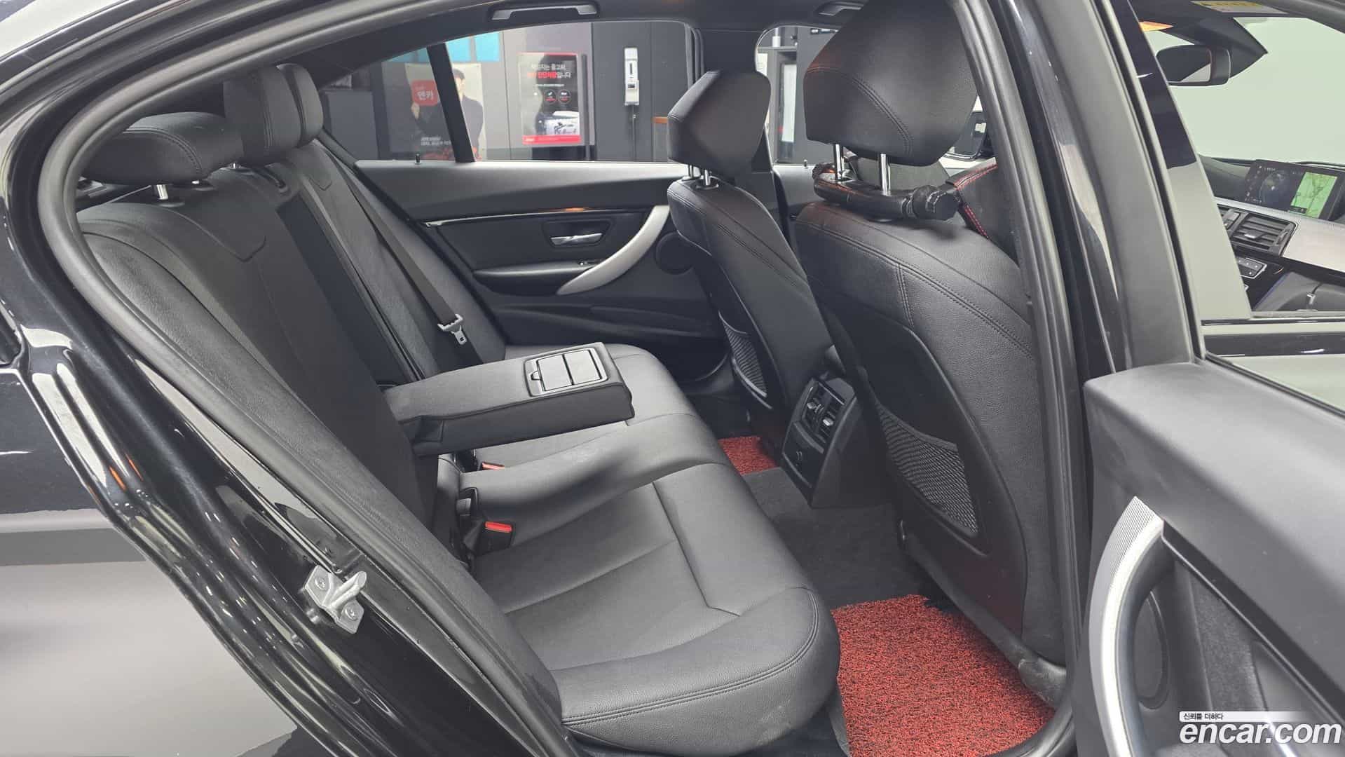 3-Series BMW 2018.0-OPTION-016