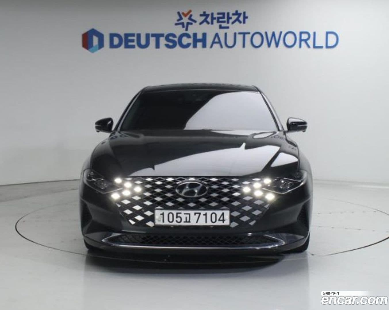 Main__Slider__Photo:Grandeur Hyundai 2020.3-0