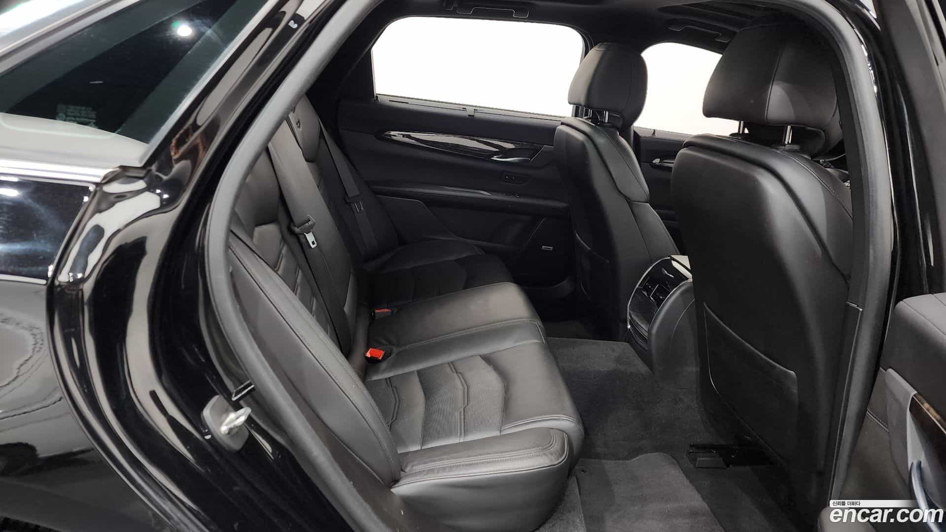 CT6 Cadillac 2018.11-OPTION-016