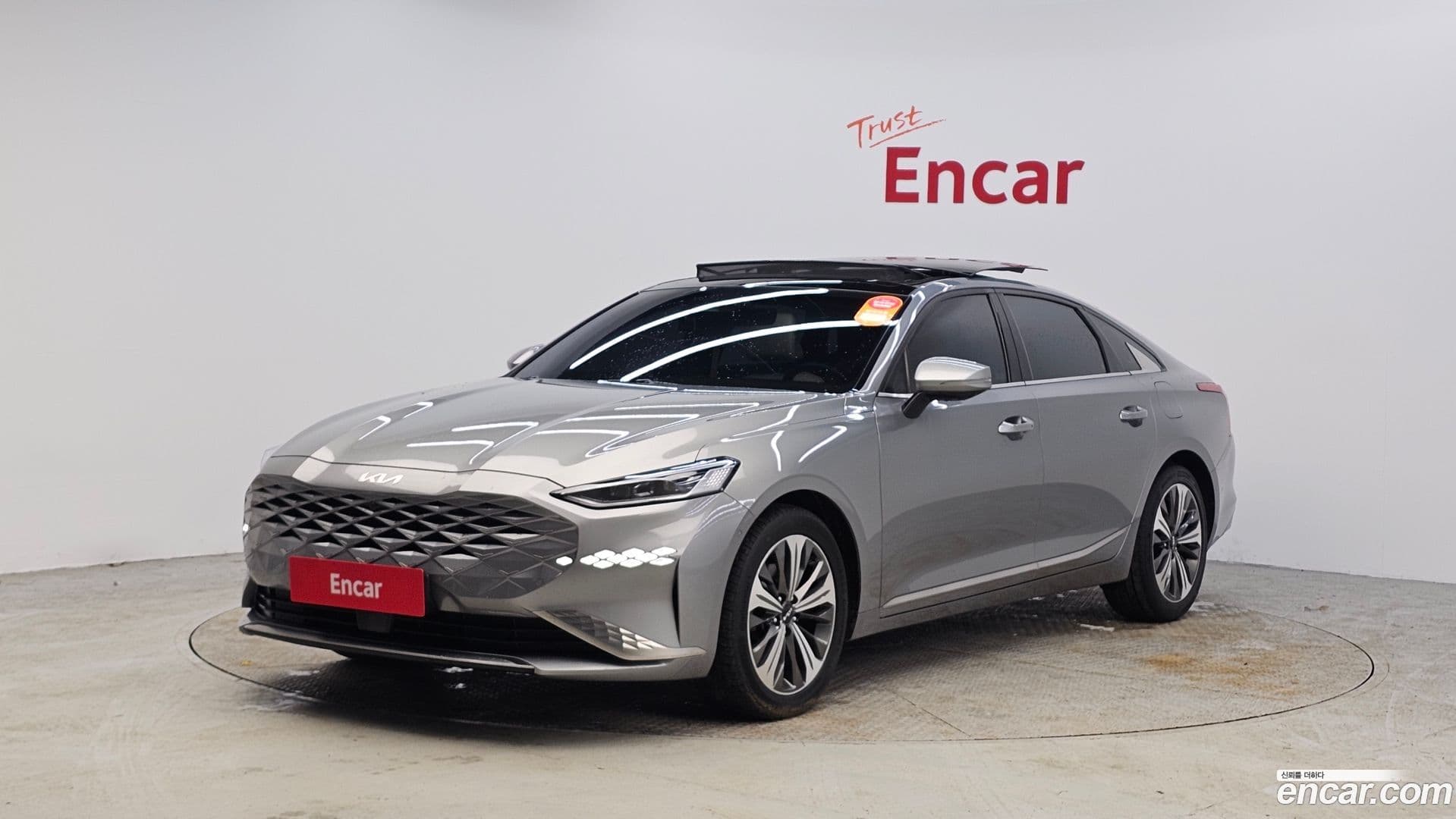 Main__Slider__Photo:K8 Kia 2022.2-0