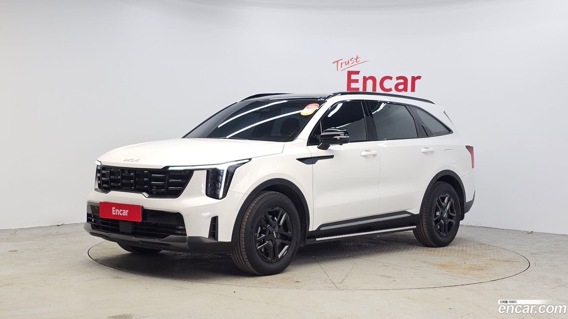 Main__Slider__Photo:Sorento Kia 2024.1-0