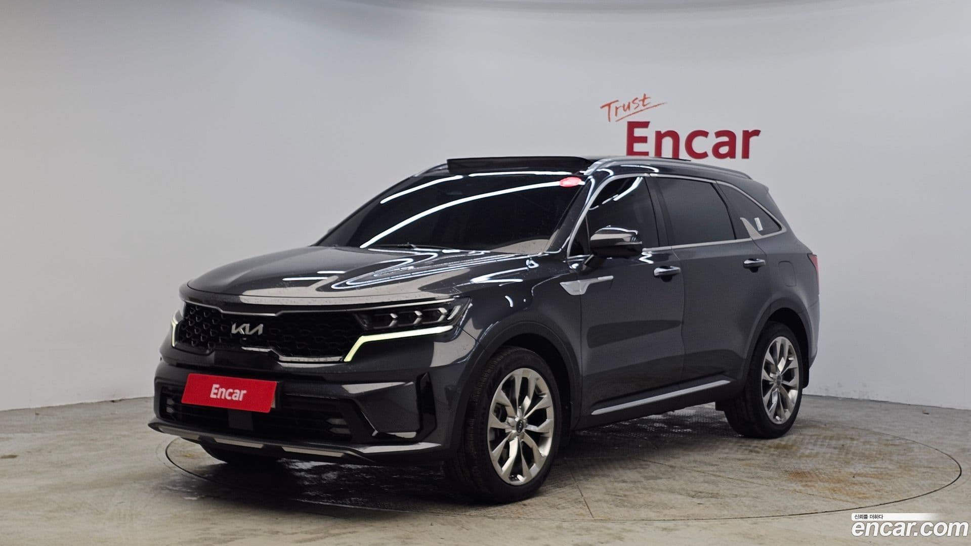 Main__Slider__Photo:Sorento Kia 2022.2-0