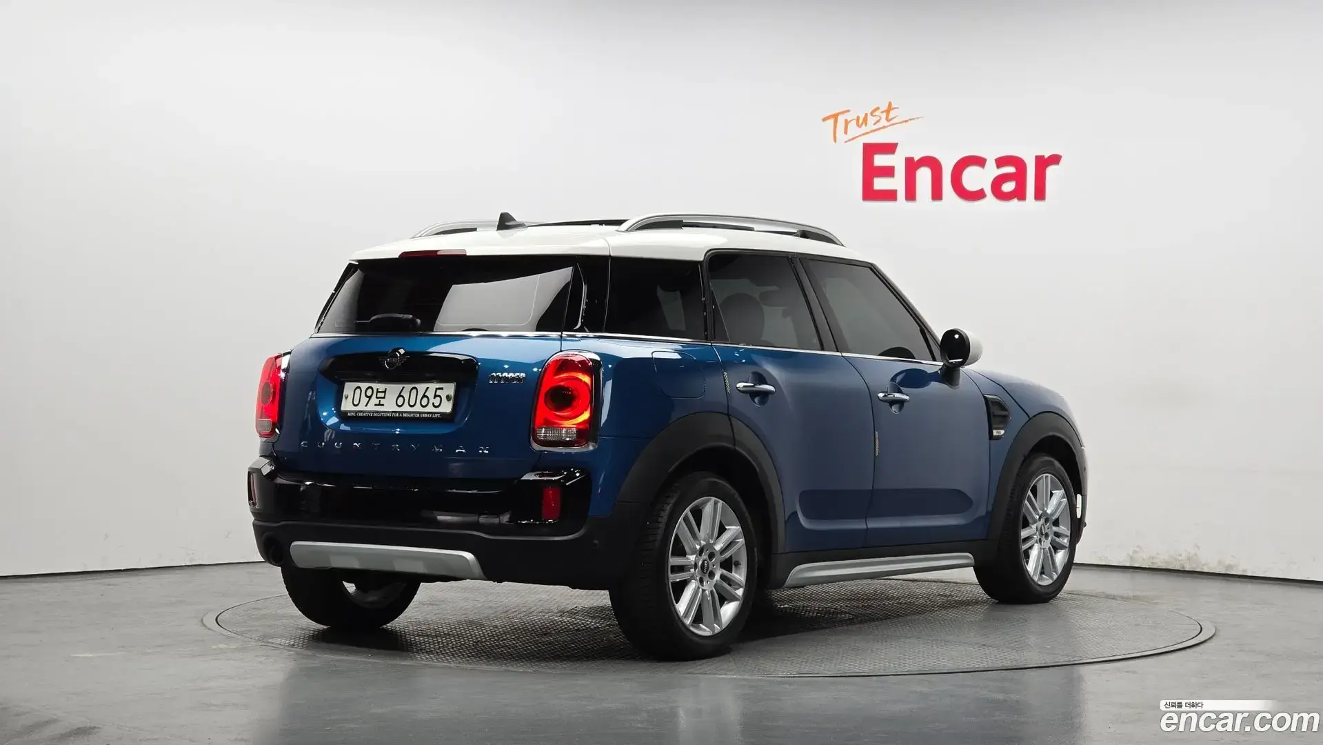 Main__Slider__Photo:Countryman Mini 2019.5-1