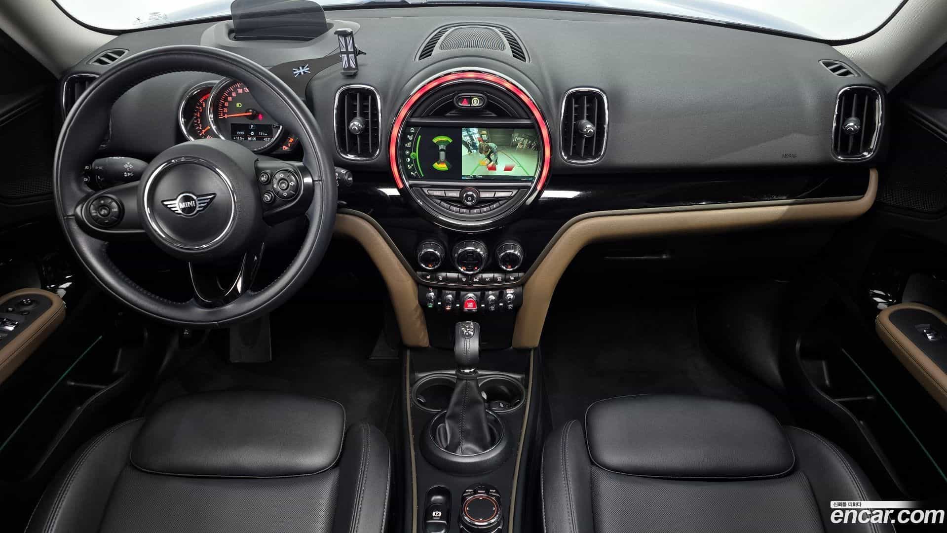 Countryman Mini 2019.5-INNER-007