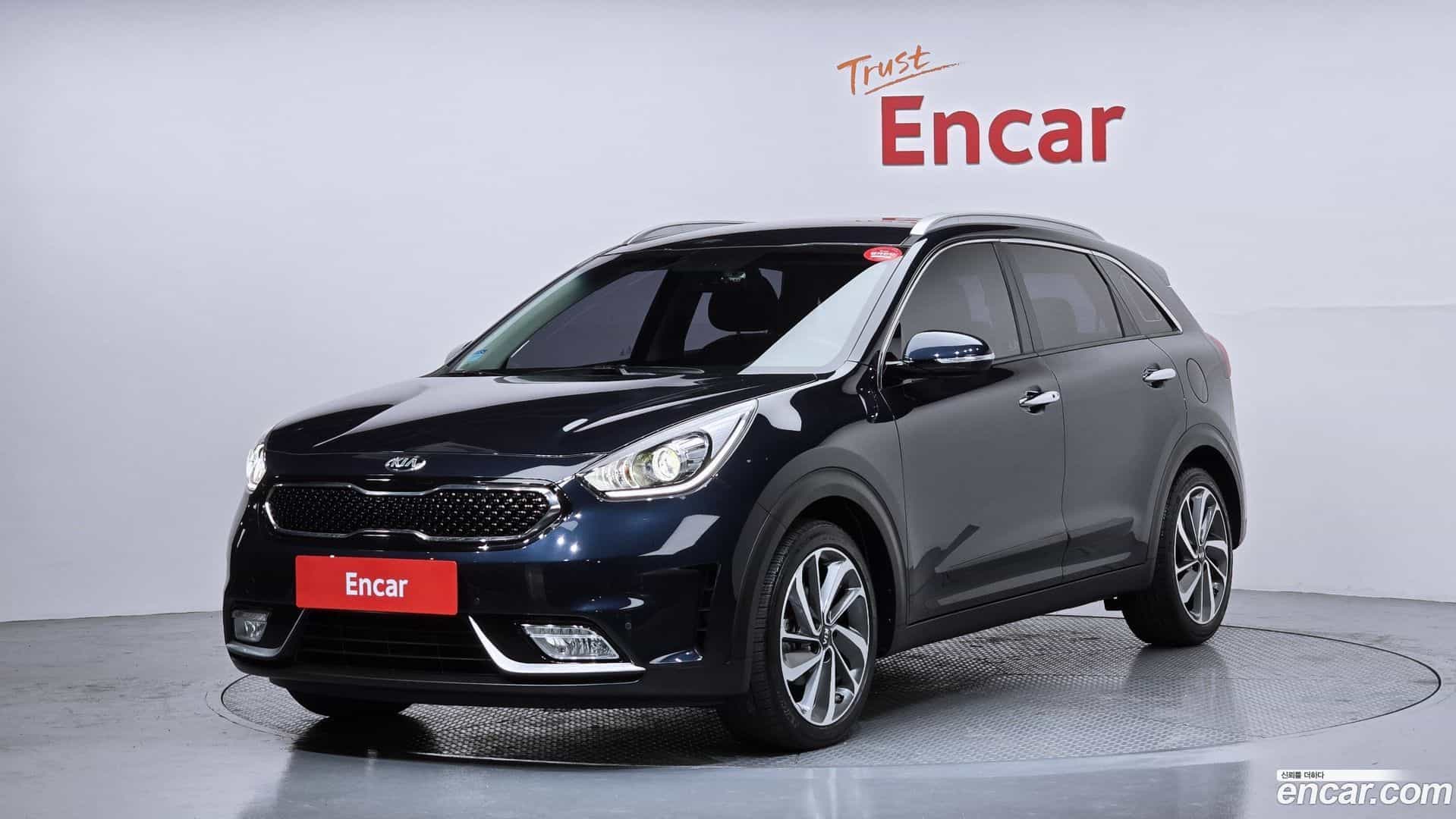 Niro Kia 2016.4-OUTER-001
