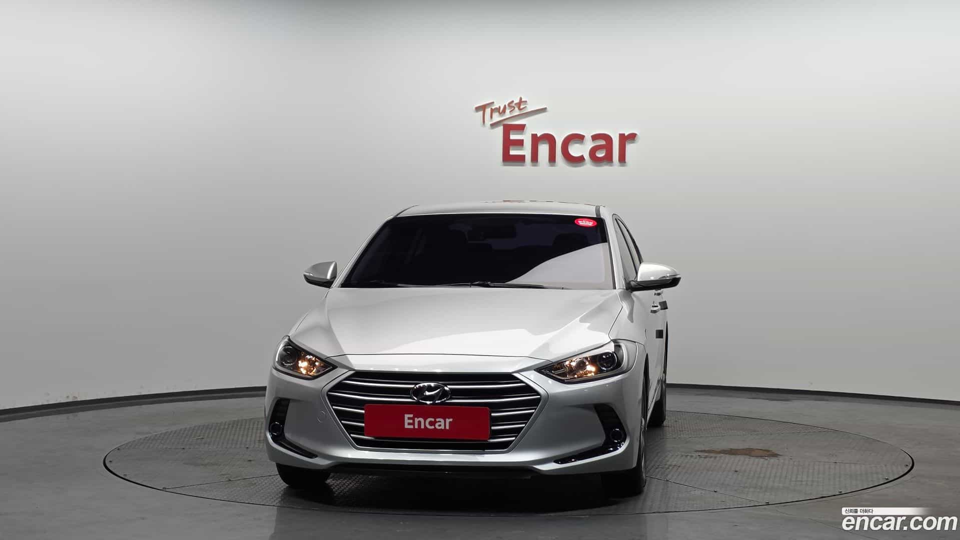 AVANTE Hyundai 2016.1-OUTER-003
