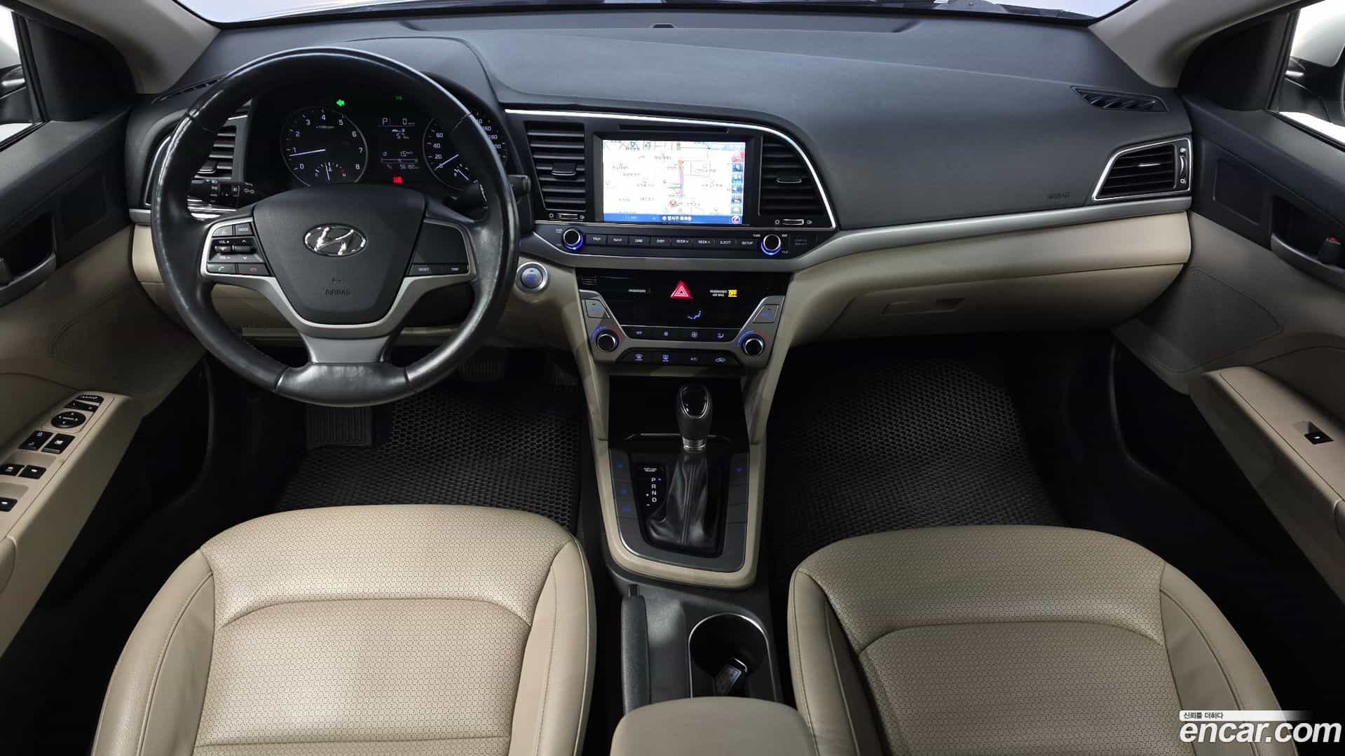 AVANTE Hyundai 2016.1-INNER-007