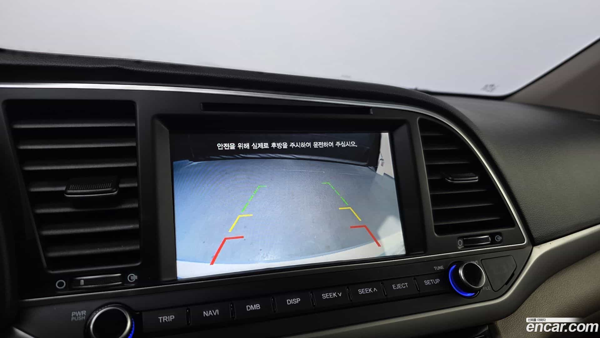 AVANTE Hyundai 2016.1-OPTION-022