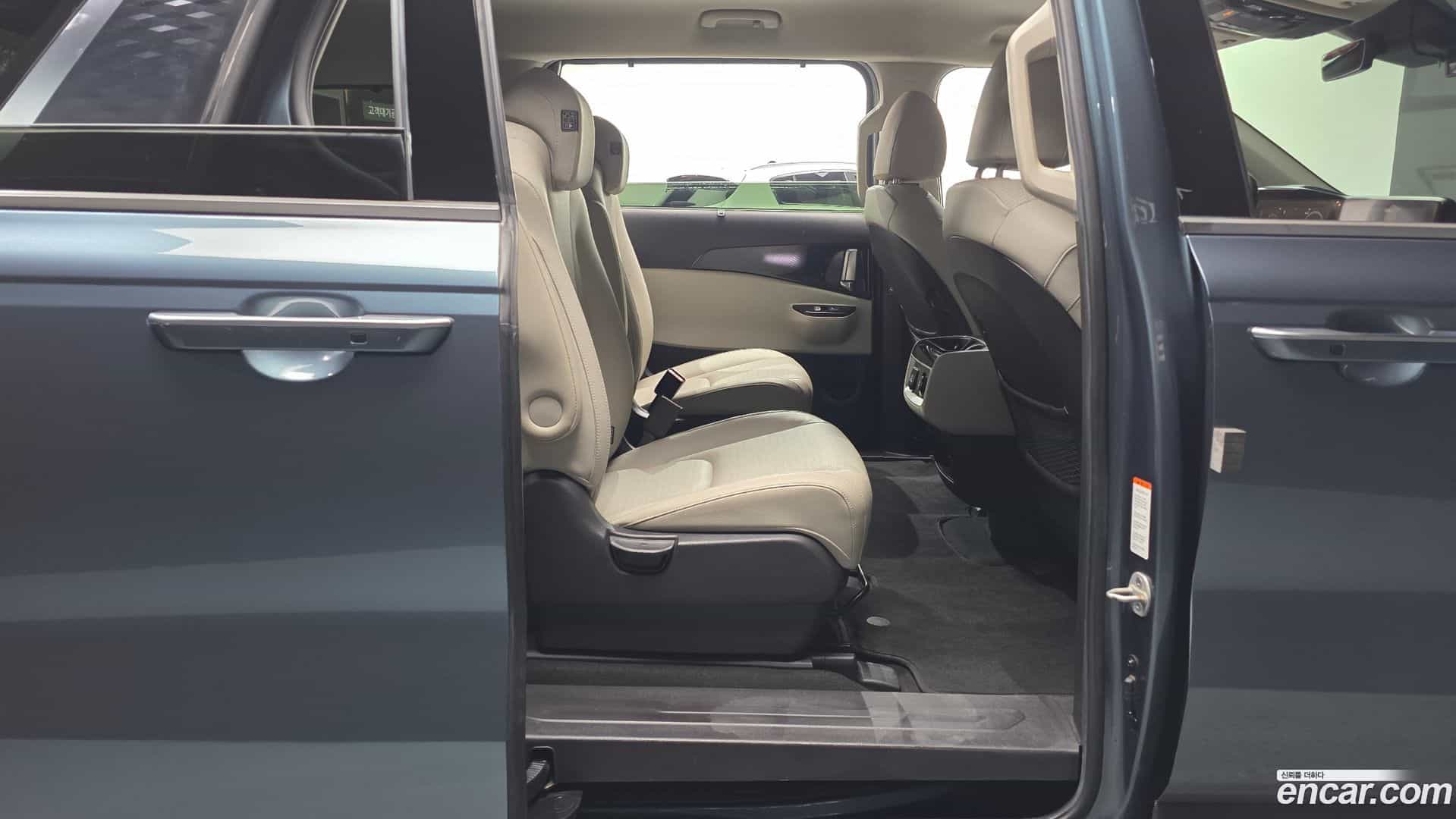 Canival Kia 2020.9-OPTION-016