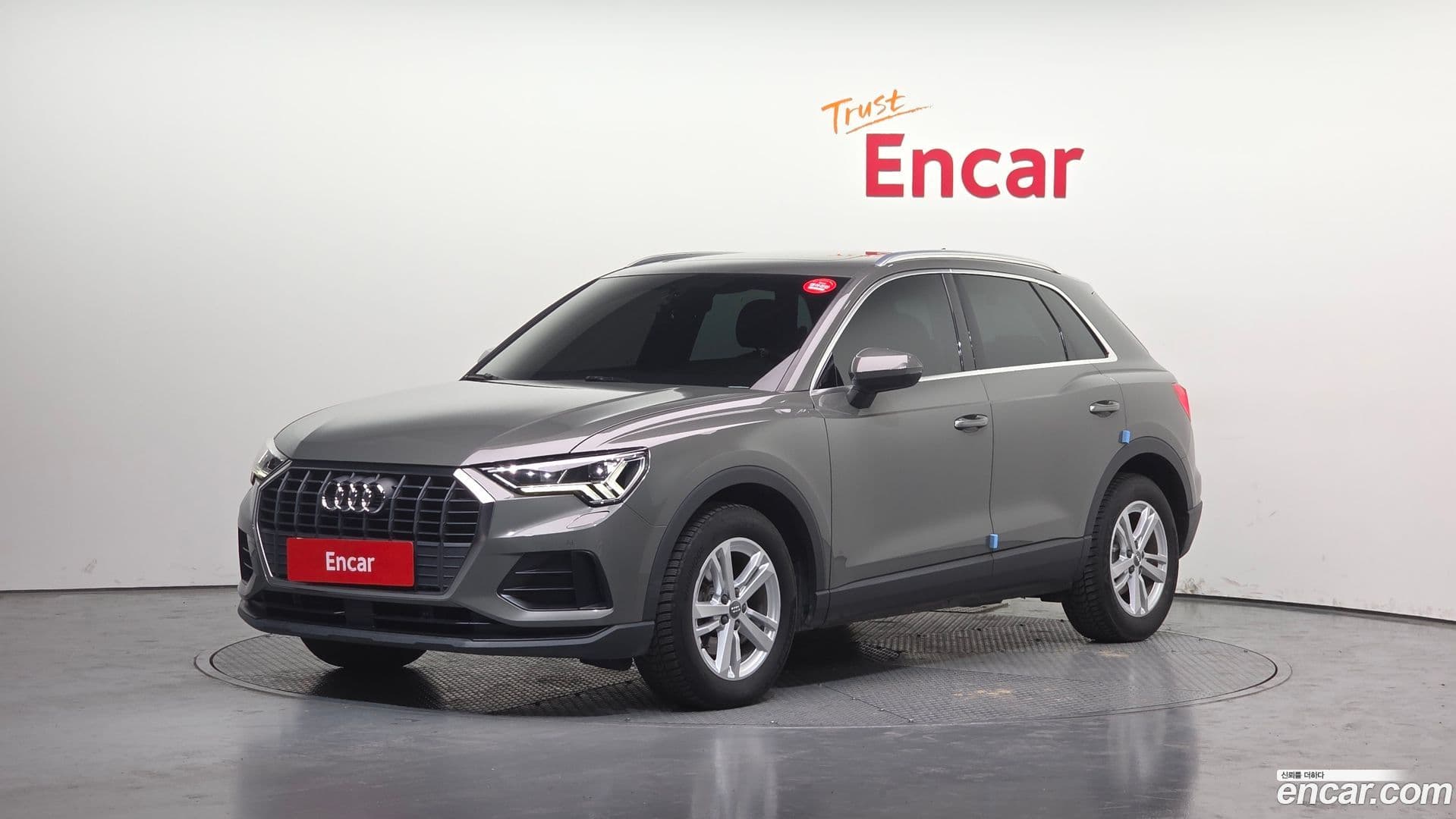 Main__Slider__Photo:Q3 Audi 2020.6-0