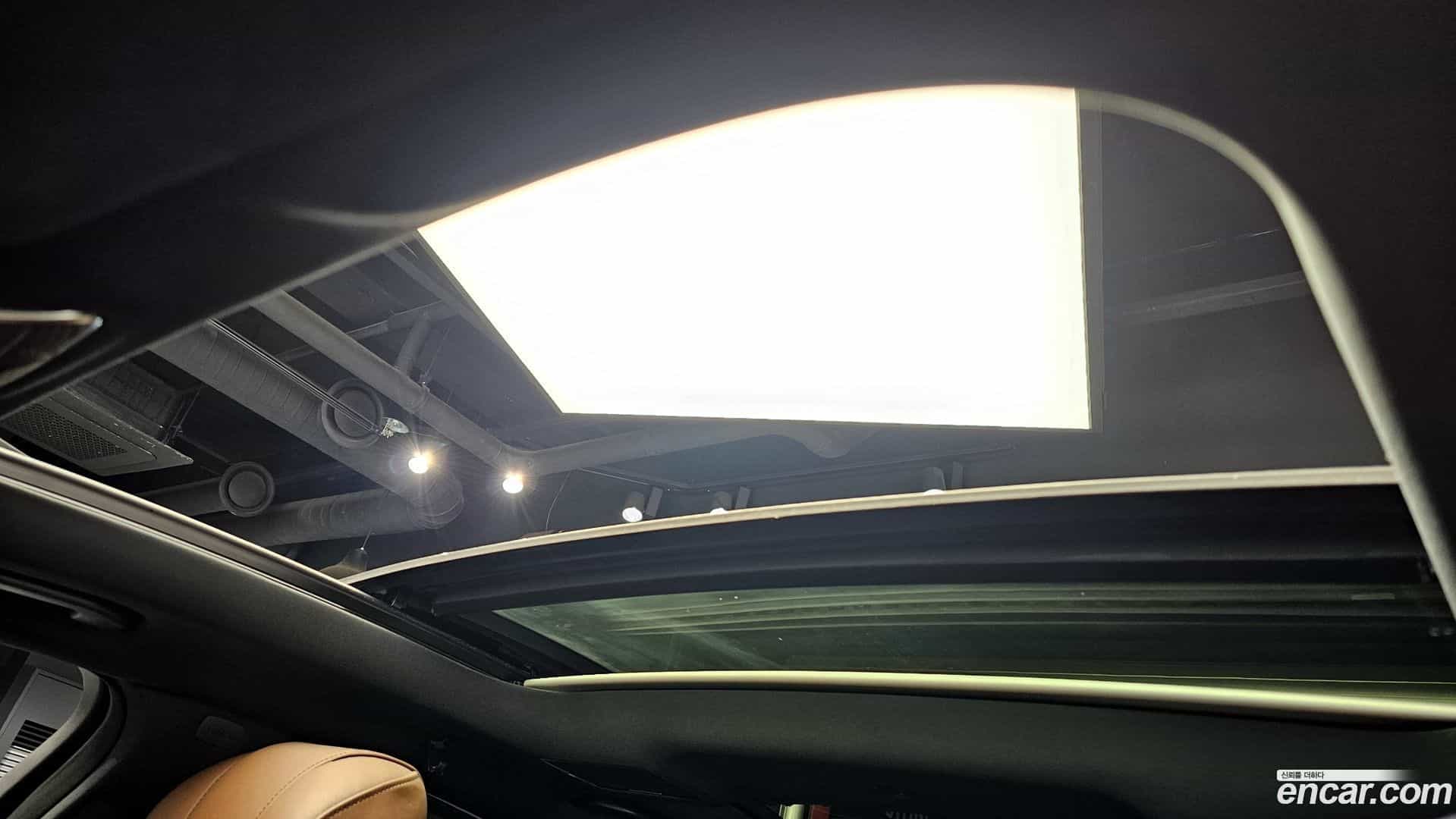 S-Class Mercedes-Benz 2017.1-OPTION-020