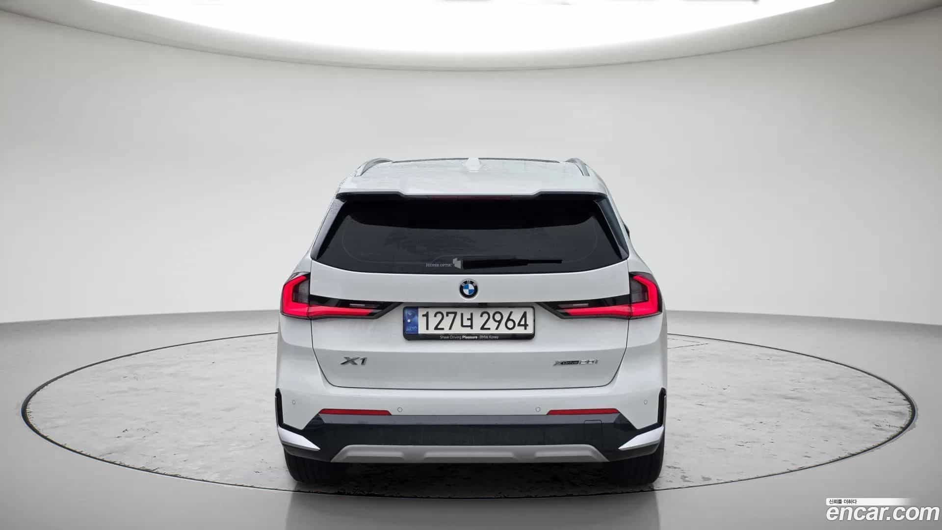X1 BMW 2023.10-OUTER-004