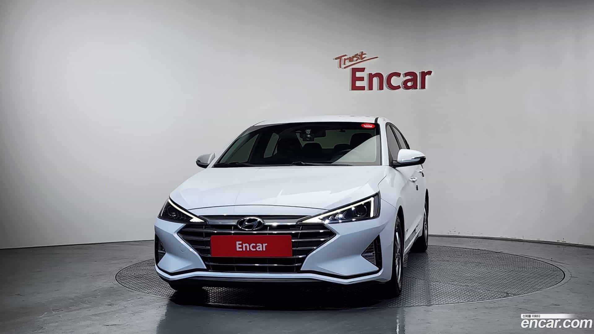 AVANTE Hyundai 2020.0-OUTER-003