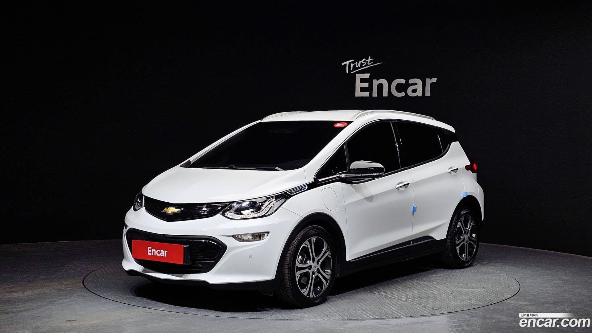 Main__Slider__Photo:Bolt EV Chevrolet 2021.5-0